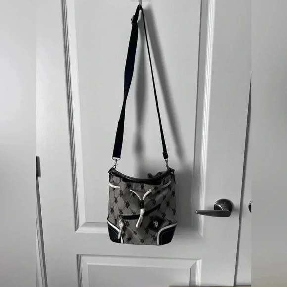US Polo Assn | Monogram Canvas Bucket Bag With Crossbody Strap - Picture 2 of 13